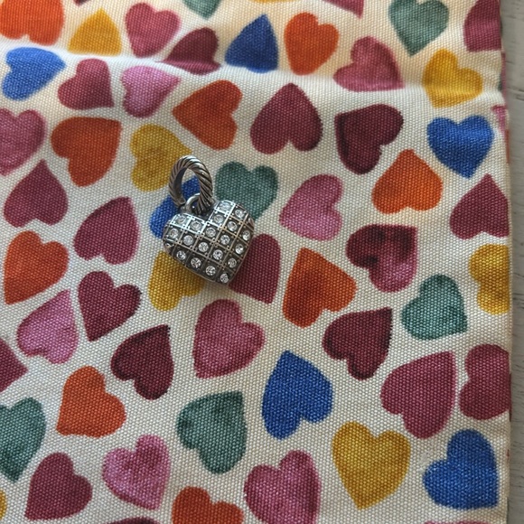 Brighton heart charm - Picture 2 of 3